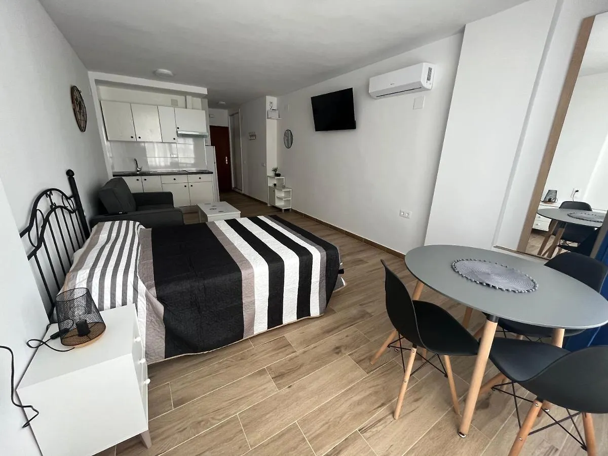 Ver621 - Estudio Con Vistas Al Mar, Wifi, Piscina, Centro A 100 Metros, Playa A 600 Metros Torremolinos 0*,