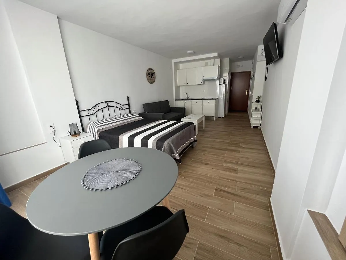 Ver621 - Estudio Con Vistas Al Mar, Wifi, Piscina, Centro A 100 Metros, Playa A 600 Metros Torremolinos
