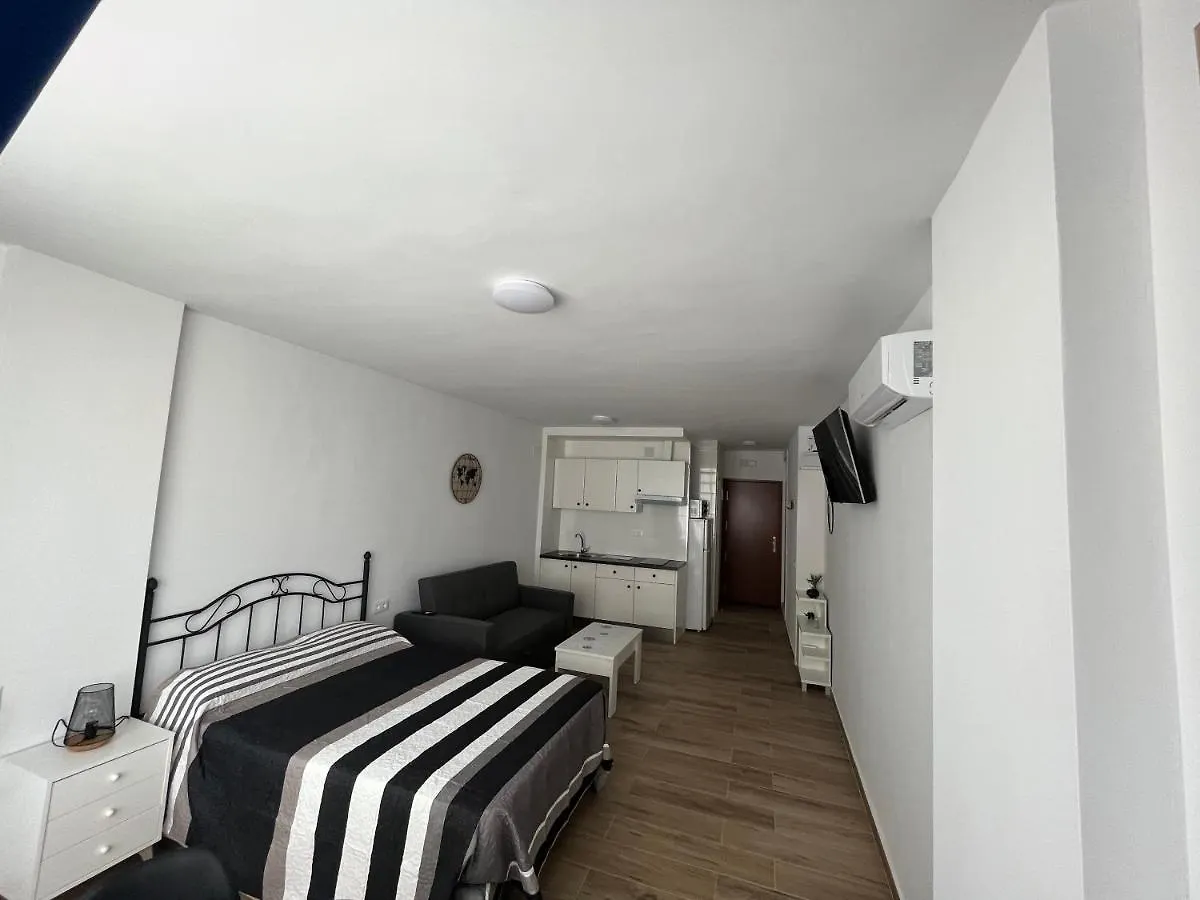 Ver621 - Estudio Con Vistas Al Mar, Wifi, Piscina, Centro A 100 Metros, Playa A 600 Metros Torremolinos Apartment